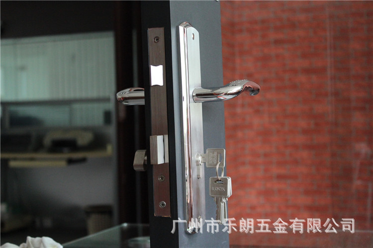 麻豆国产在线看看免费麻豆毛片网不锈钢美式豪华面板门锁