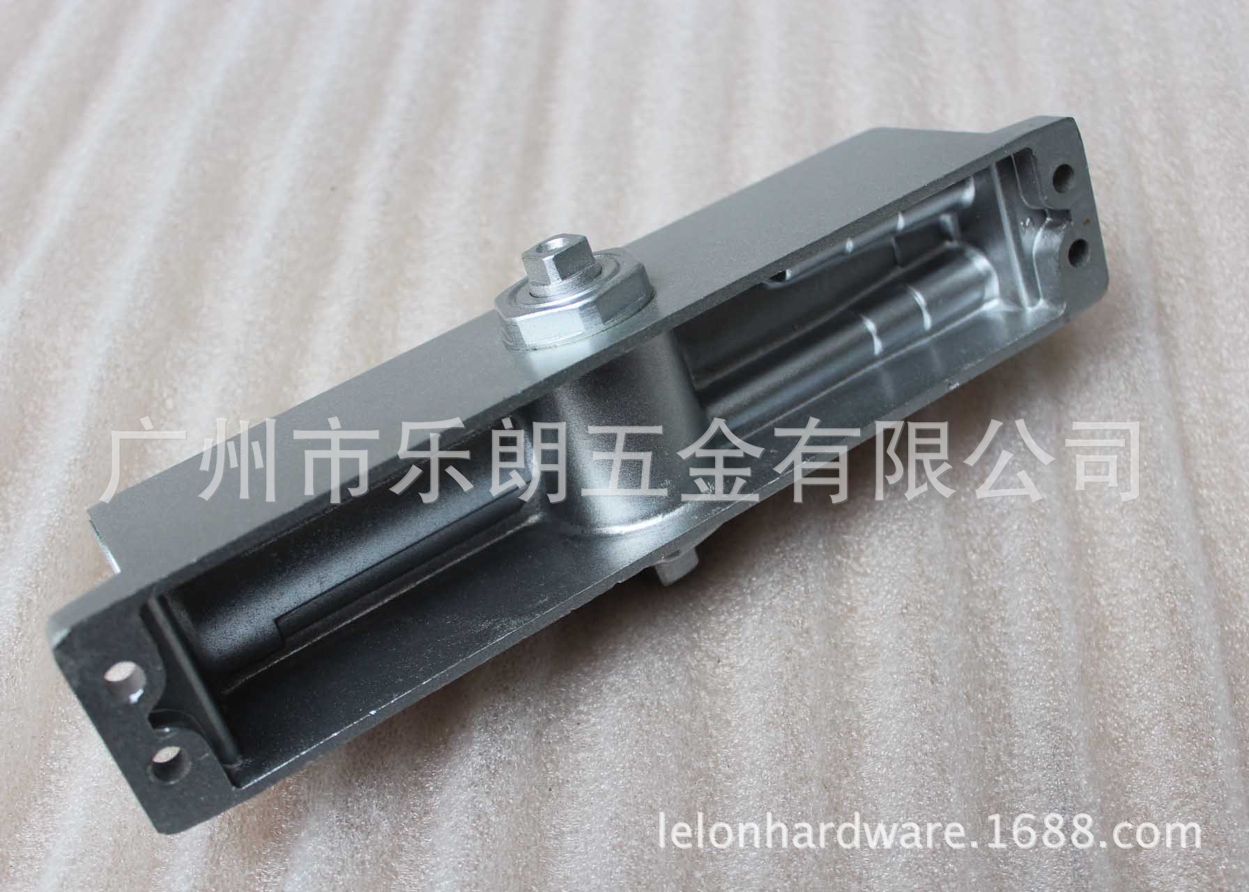 麻豆国产在线看看免费麻豆毛片网RDC-05 重型方背闭门器