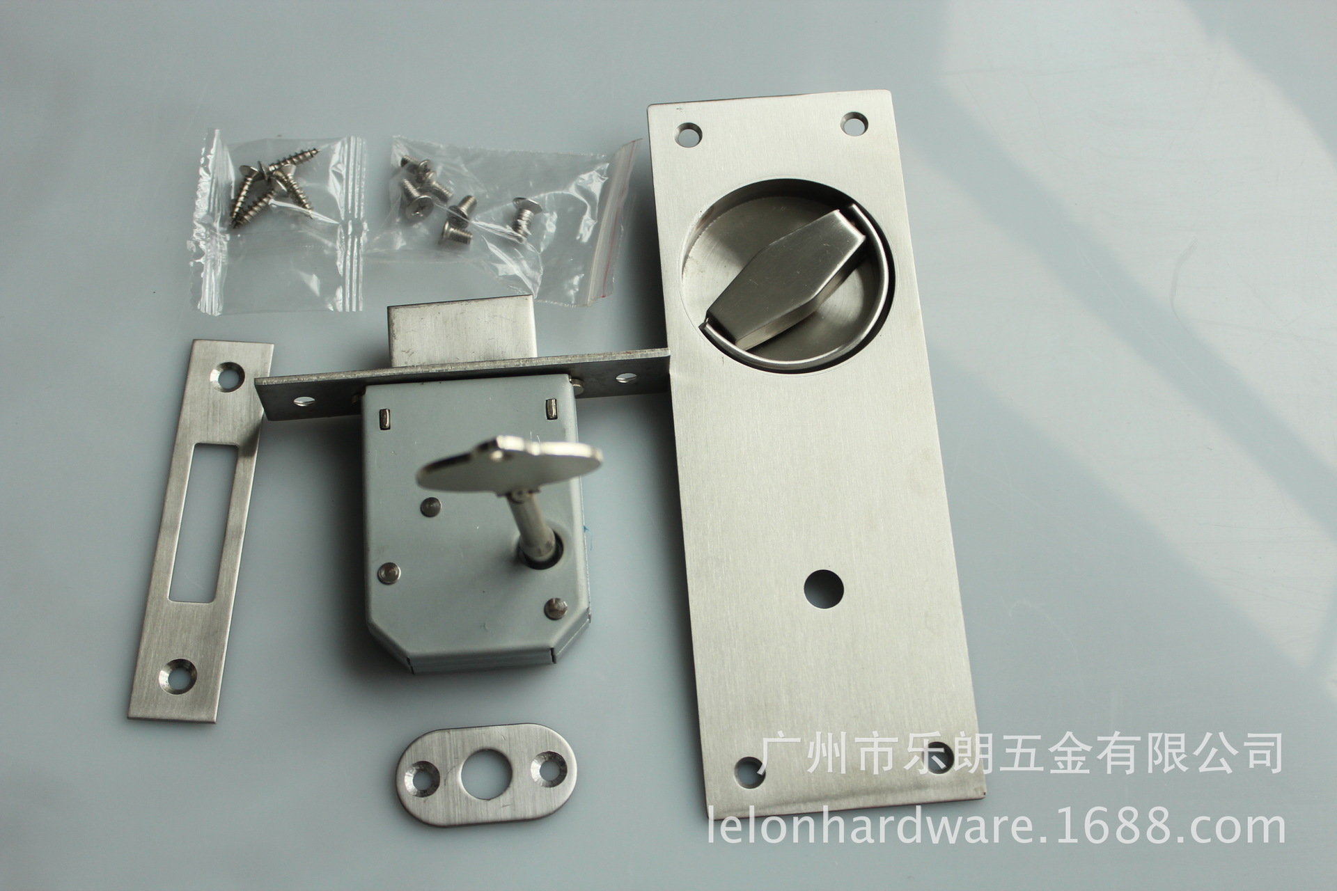 麻豆国产在线看看免费麻豆毛片网RDA-34 方形面板(圆孔）