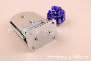 麻豆国产在线看看免费麻豆毛片网玻璃门夹